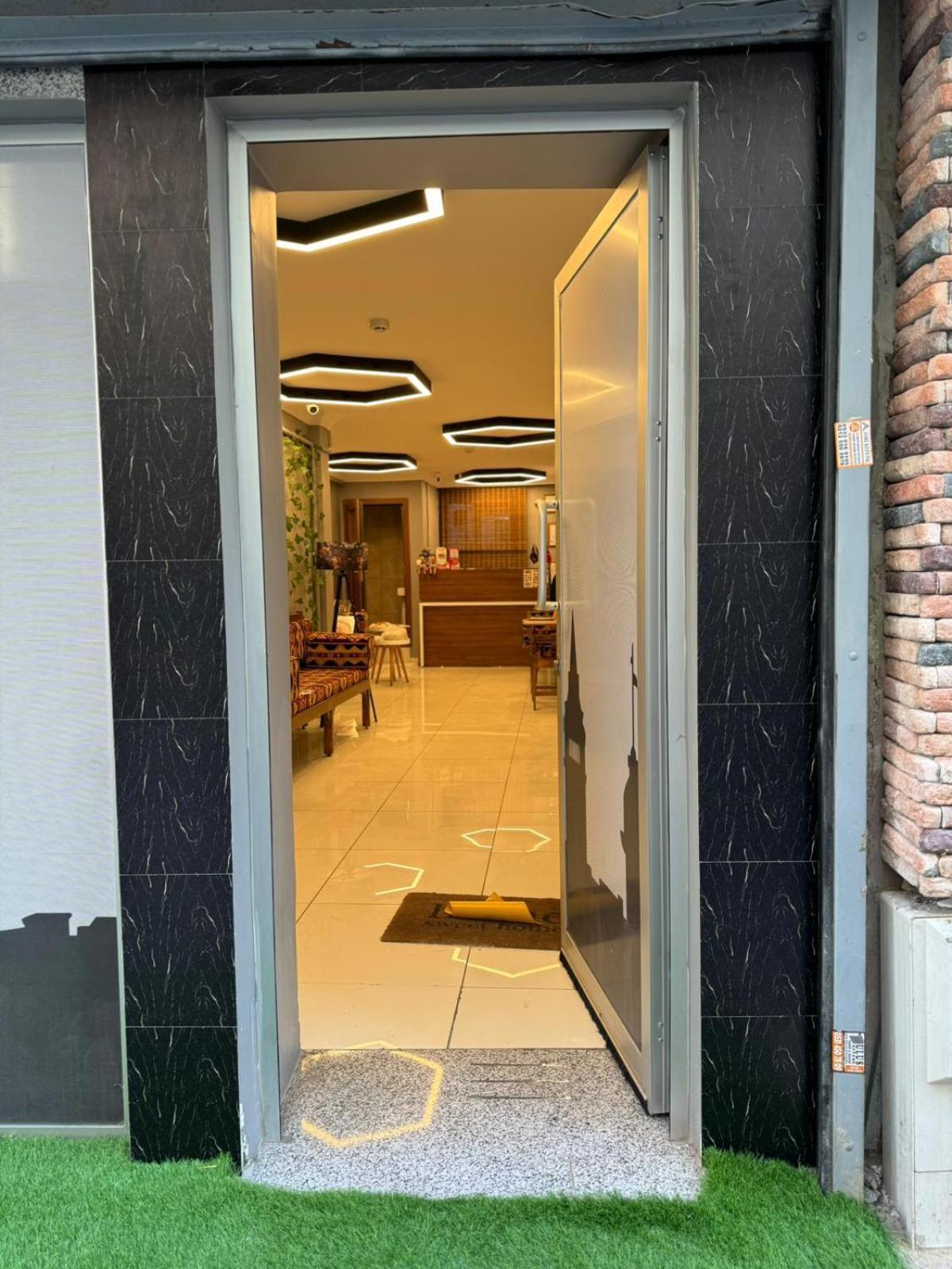 Tavra Hotel — Photos 3